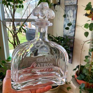 Unique empty bottle to decorate in glass..